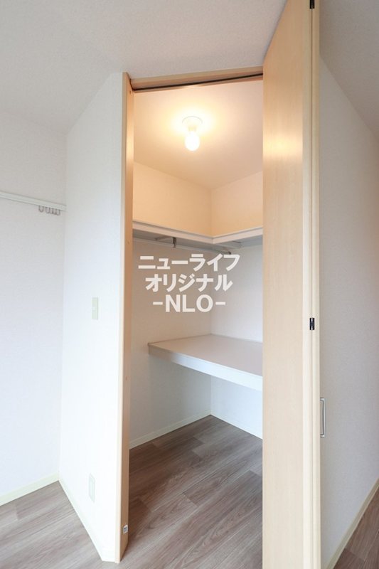 パル　アベニュー 収納