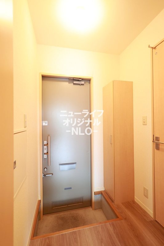 パル　アベニュー 玄関