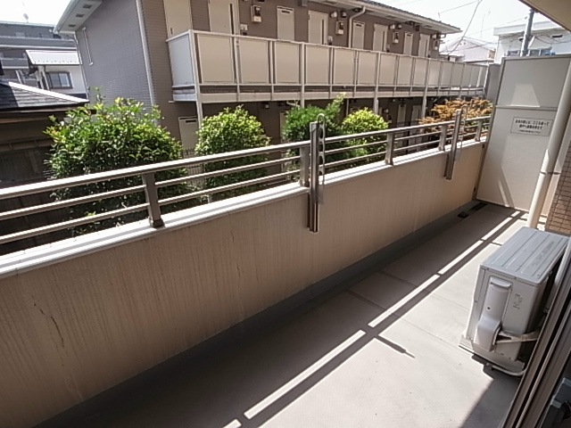 ソルヴェールレジデンス ベランダ