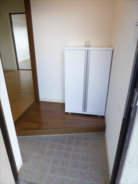 静岡県富士市今泉2843-6 玄関