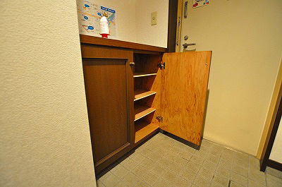 イエローマンション小倉 玄関