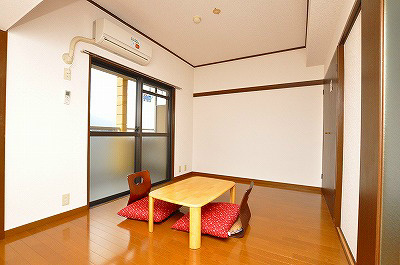 イエローマンション小倉 ベッドルーム