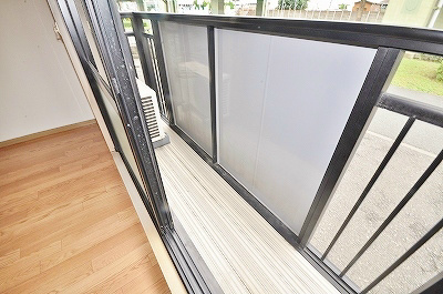 ビーライン菜園場 ベランダ