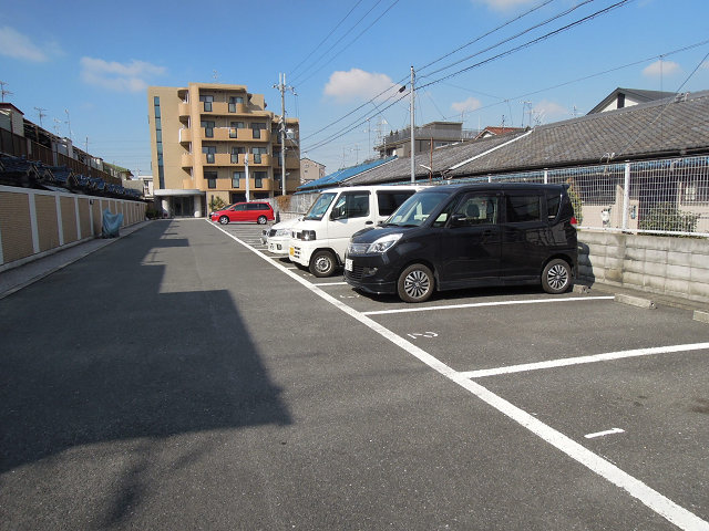 レジデンスオガワ（レジデンスOGAWA） 駐車場