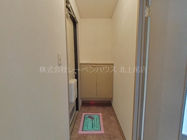 プレジオ大沢A 玄関