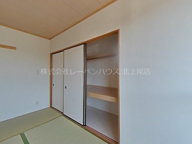 プレジオ大沢A 収納