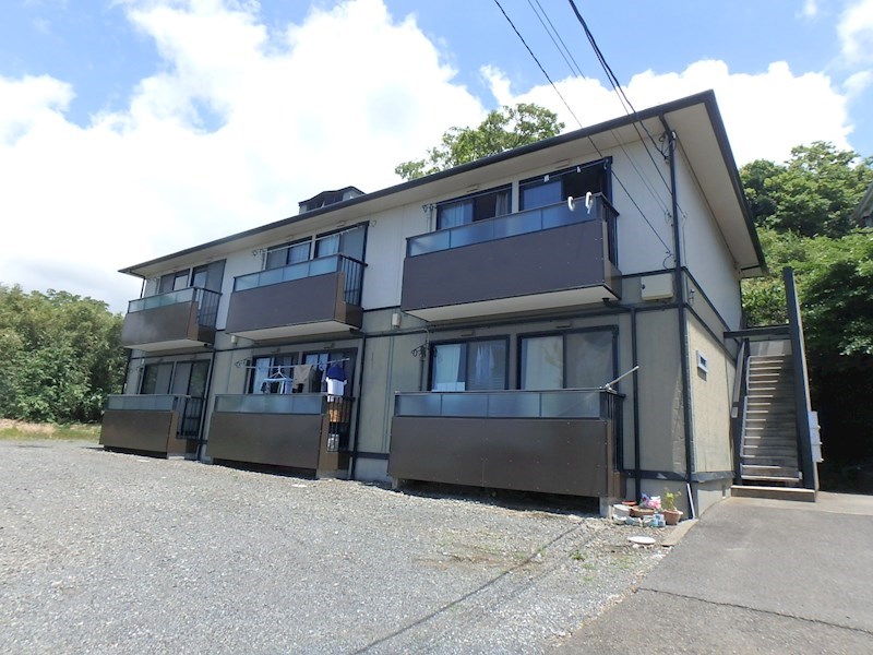 バンベール芦名 201号室 外観