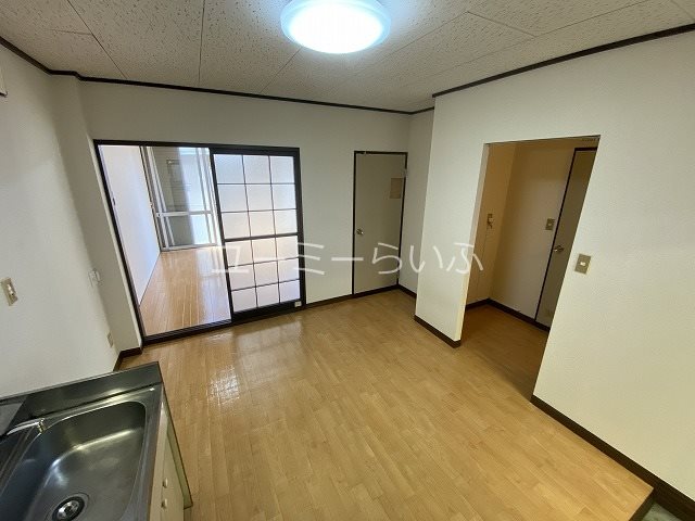 常楽ハイツ3 リビング