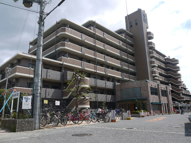 シャルマンフジ泉大津ロイヤルガーデン 外観