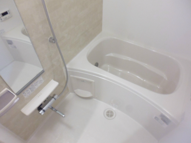 メゾン　ロッシュ 風呂画像