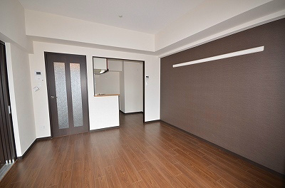 フェリシエ三萩野 リビング