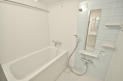 フェリシエ三萩野 風呂画像