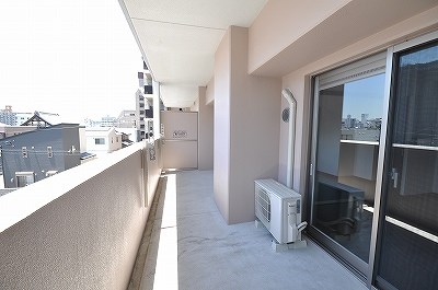 フェリシエ三萩野 ベランダ