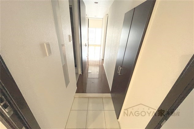 Ｌａ Ｆaｃａｄｅ 玄関