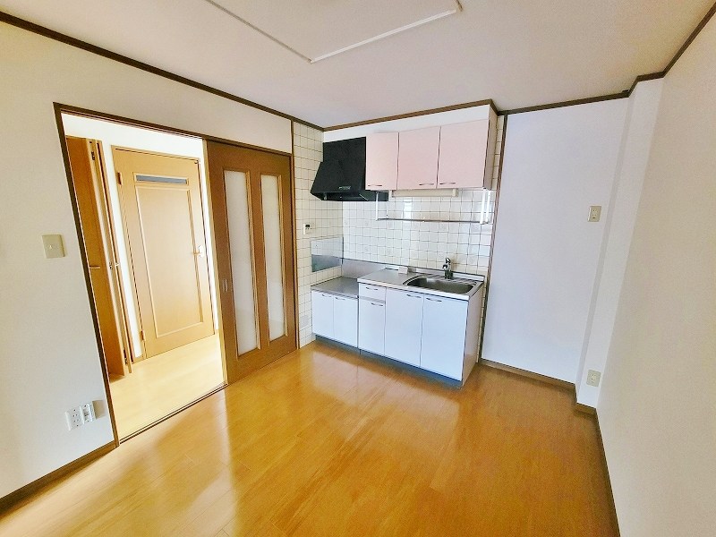 フォレスト徳吉 リビング