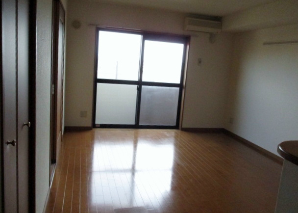 エクセラン湘南 リビング