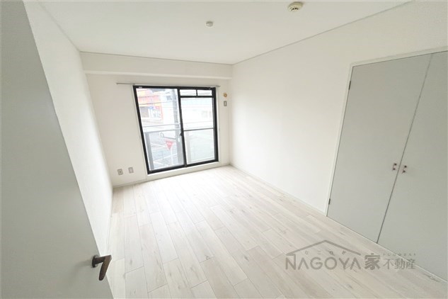 ローズガーデン楠元 ベッドルーム