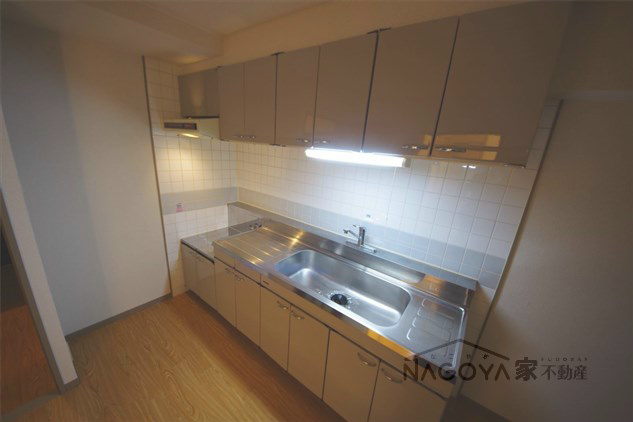 エクセルメゾン本山 キッチン