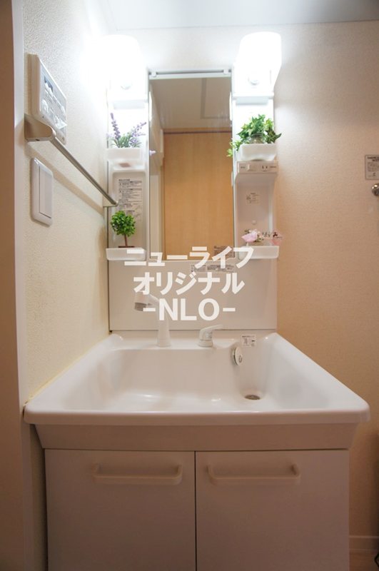 メゾンヴァンベール参番館 洗面所