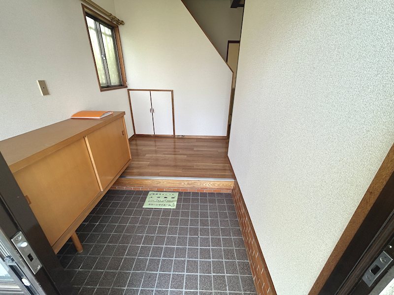 蟻ケ崎新橋貸家 玄関