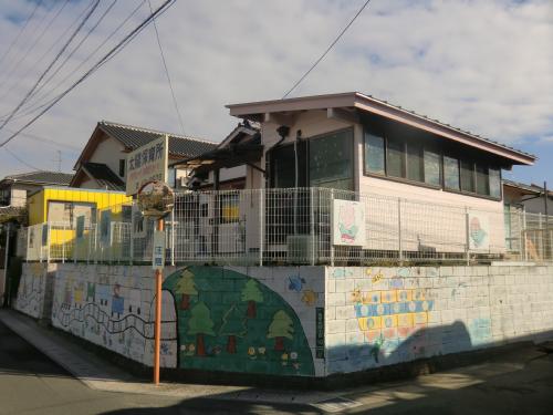 トゥールダルジャン 幼稚園