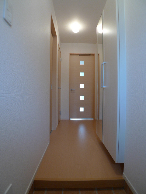 アムール　テレーノ 玄関