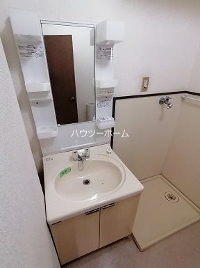サルドゥセジュール 洗面所