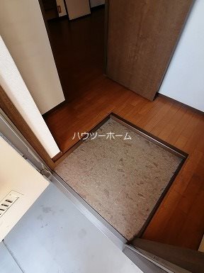 サルドゥセジュール 玄関
