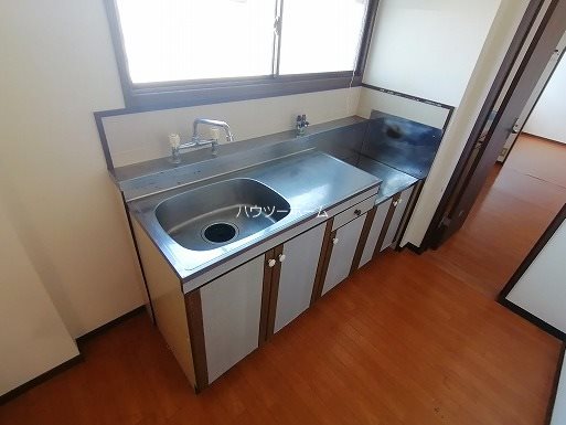サルドゥセジュール キッチン