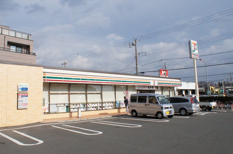 ルミエール楠 コンビニ