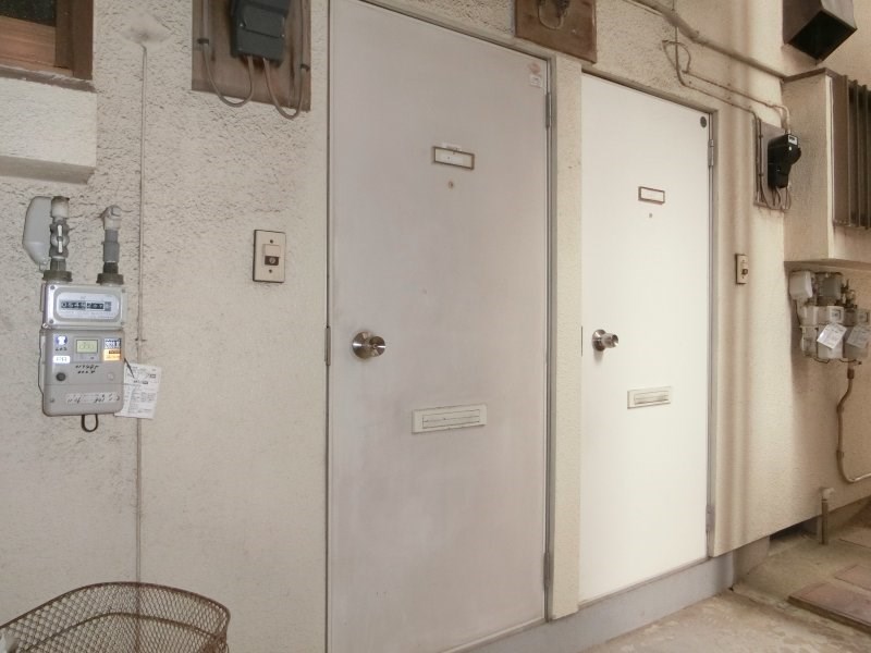 坂入ハイツ 玄関