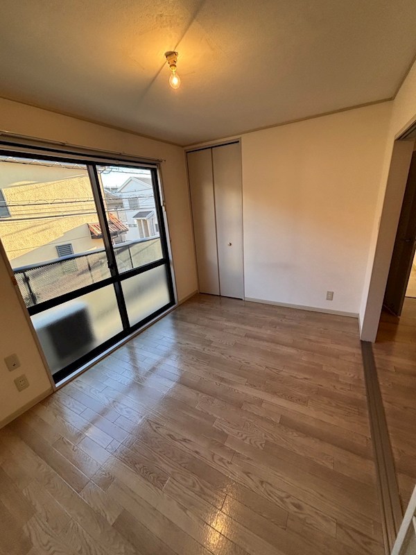 イーエムプットＢ リビング