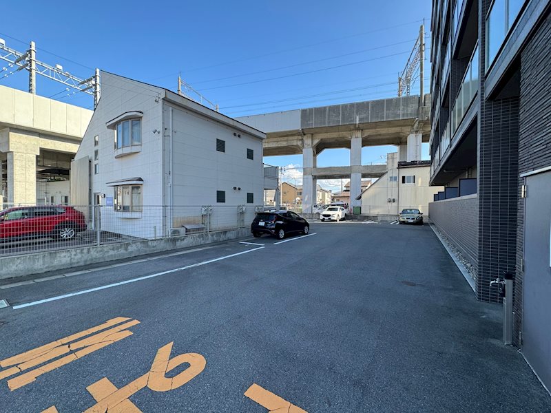 BUENA東幸町 駐車場