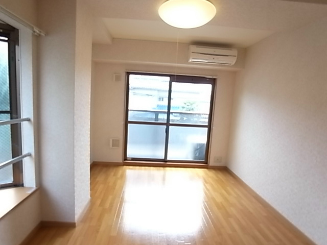 メゾン・ミッテ ベッドルーム