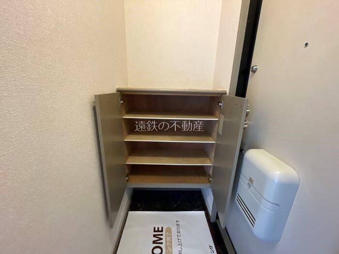 二瀬川ノーバ　Ｂ 玄関