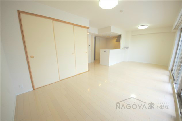 東山公園レジデンス リビング