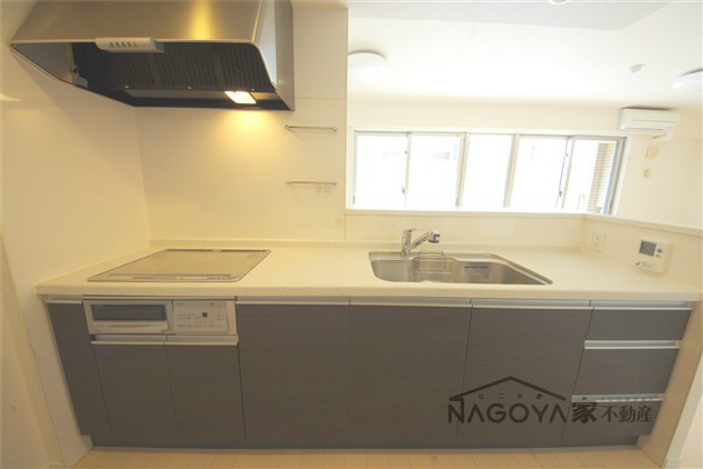 東山公園レジデンス キッチン