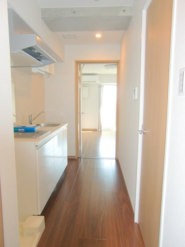 新百合和田文ビル 玄関