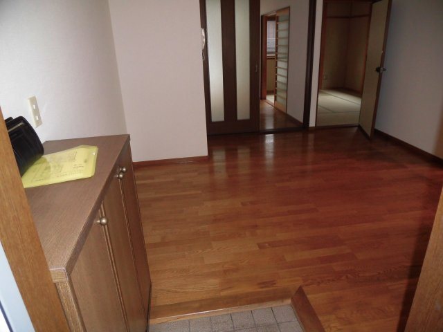 ハイツメイフェア 玄関