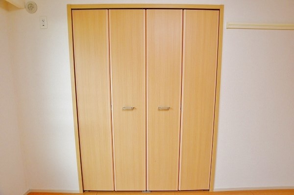 ラインハイム足立山Ｄ  その他18