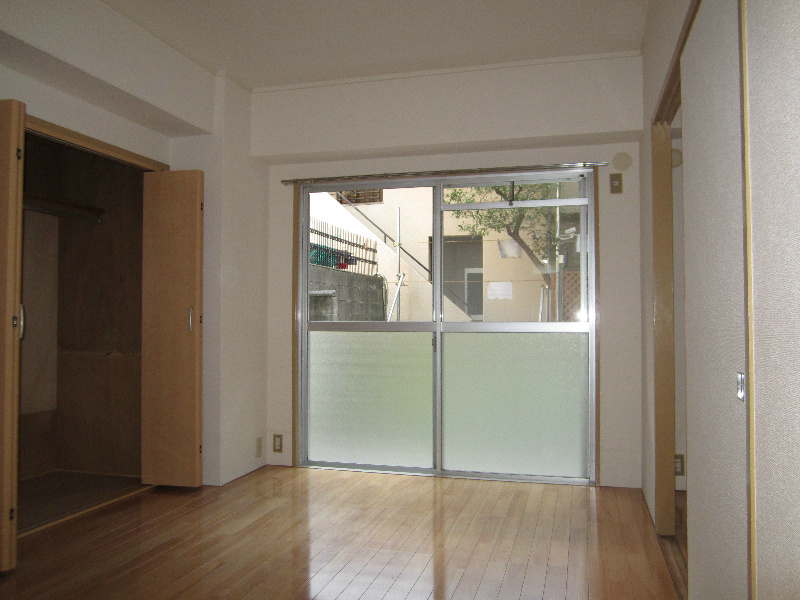 ジャルダン上本町 ベッドルーム