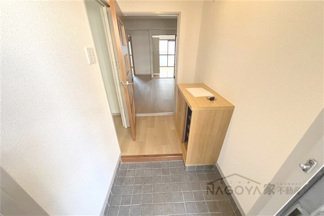 ソシアルアン 玄関