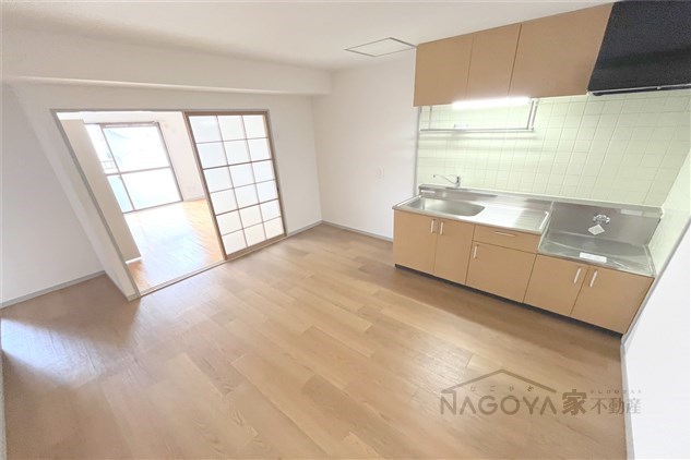 ソシアルアン リビング