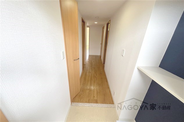 Bel　Fiore千種 玄関