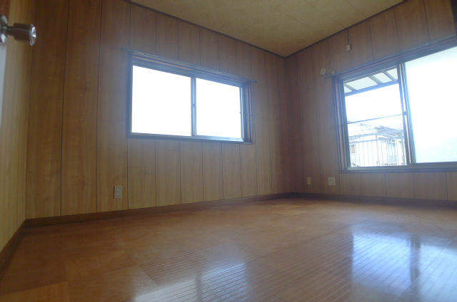 野口町坂井貸家 ベッドルーム