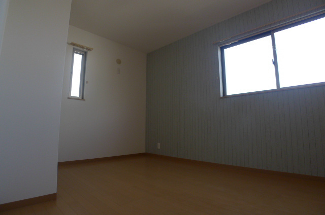 バーナルコート ベッドルーム