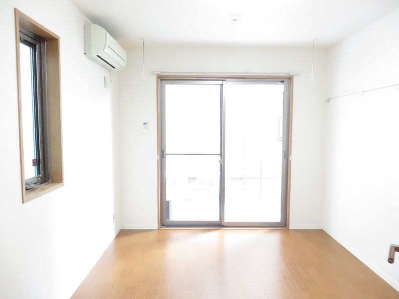 PaLace B･B（ﾊﾟﾚｽﾋﾞｰﾋﾞｰ） リビング