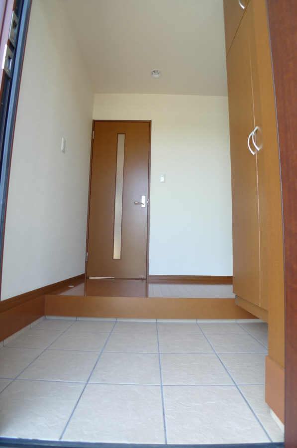 生田貸家（友沢一戸建） 玄関