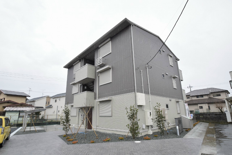 グランイーグルB 302号室 外観