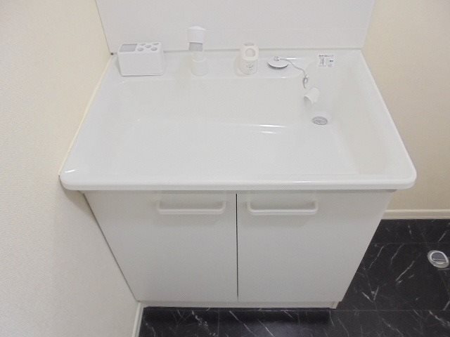 ラプラス稲田Ｓ 洗面所